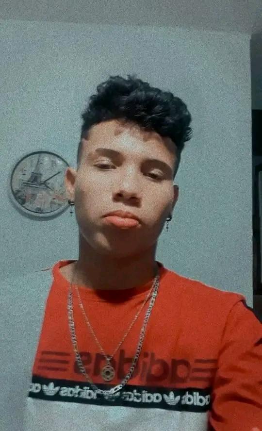 Watch Richard_2's Live Sex Show