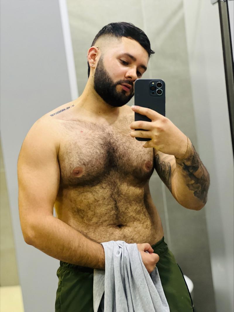 Sehen Sie sich nickjordan3s Live-Sexshow an
