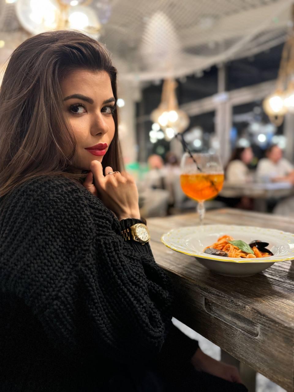 Watch astarra_'s Live Sex Show