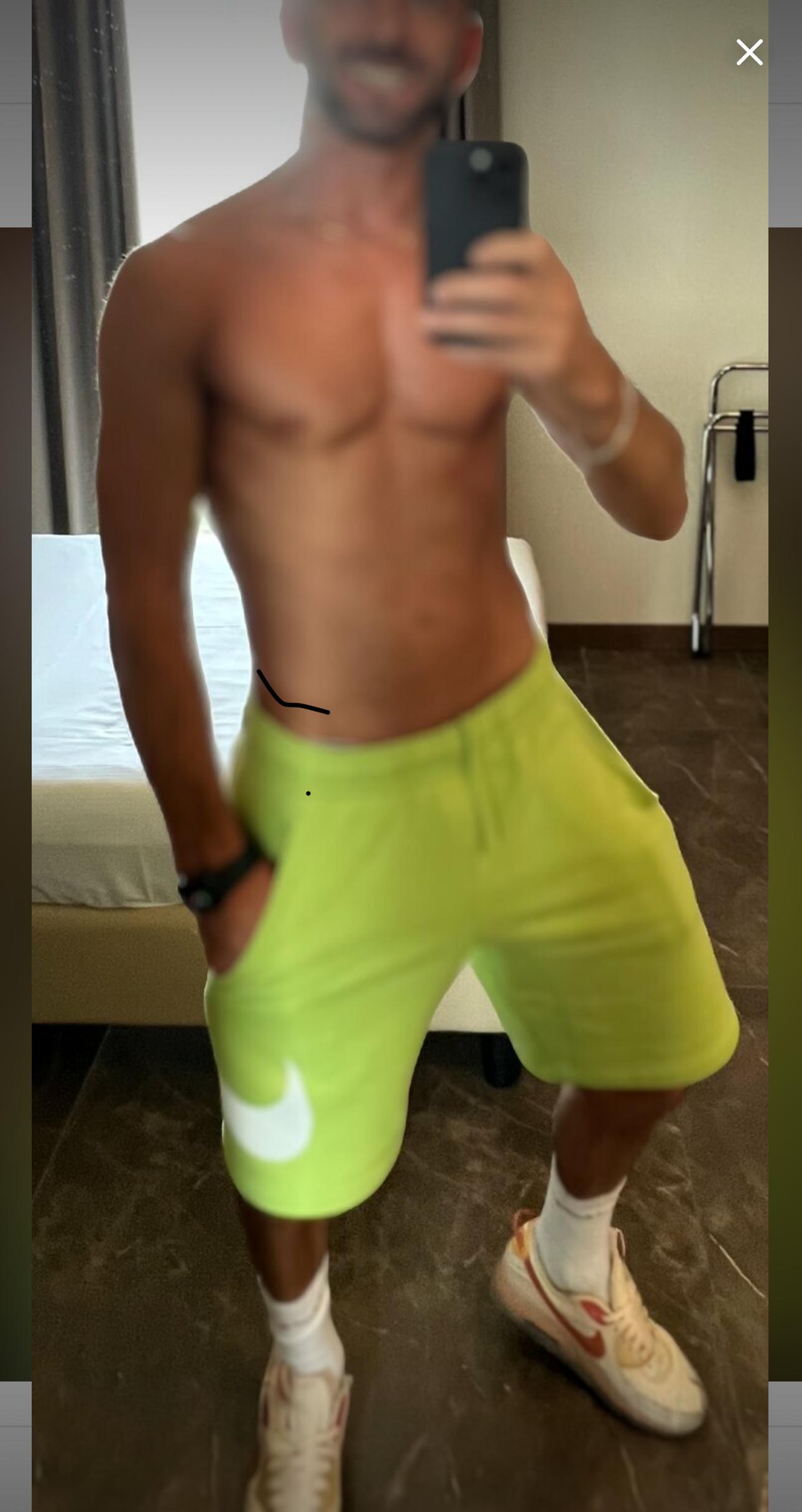 Watch JOREDD's Live Sex Show