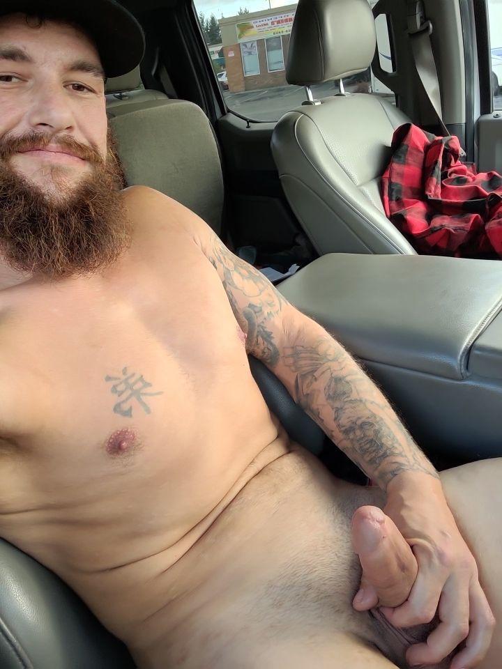Смотреть секс шоу Beardedveteran