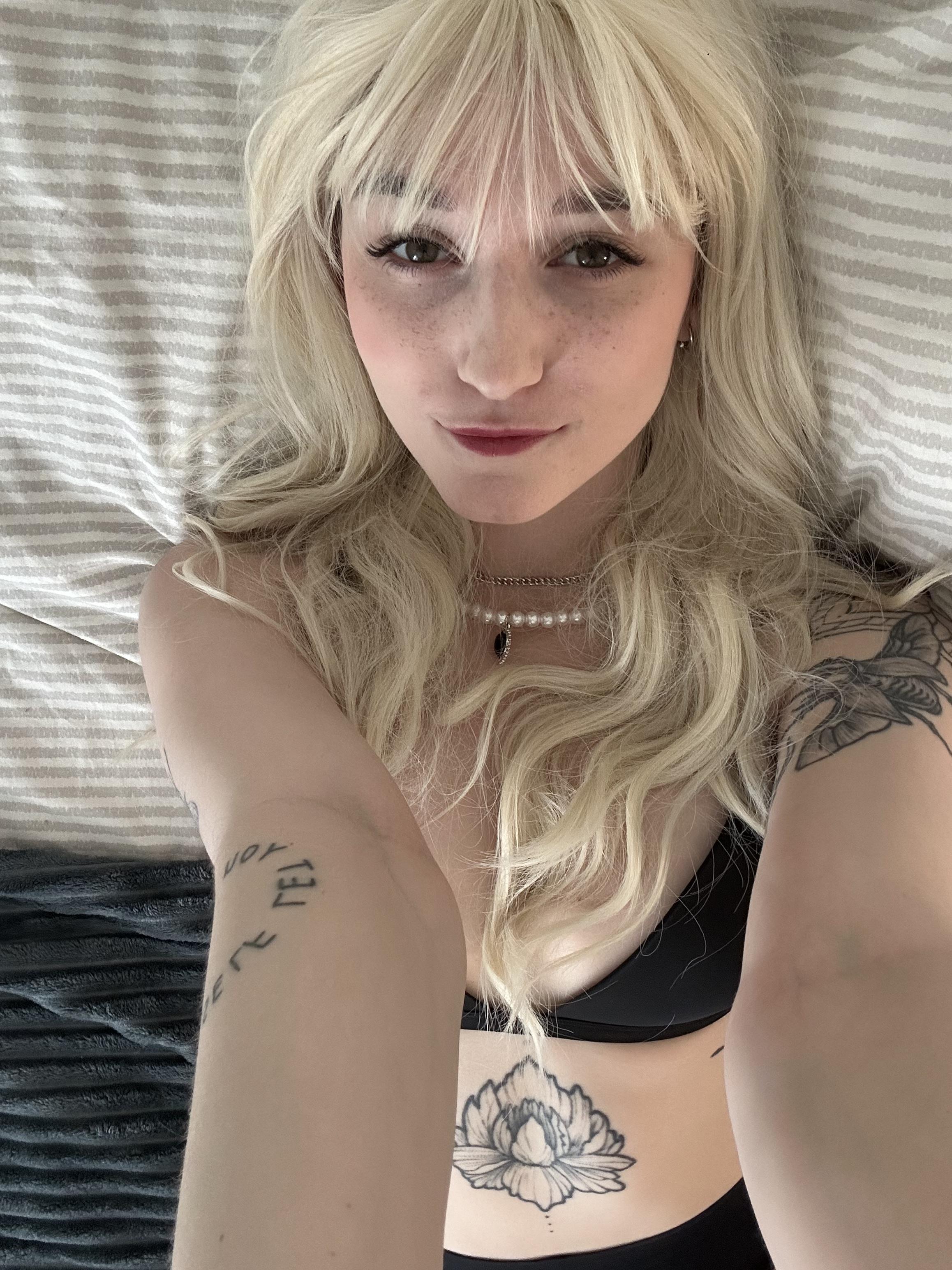 Watch Te_fiti's Live Sex Show