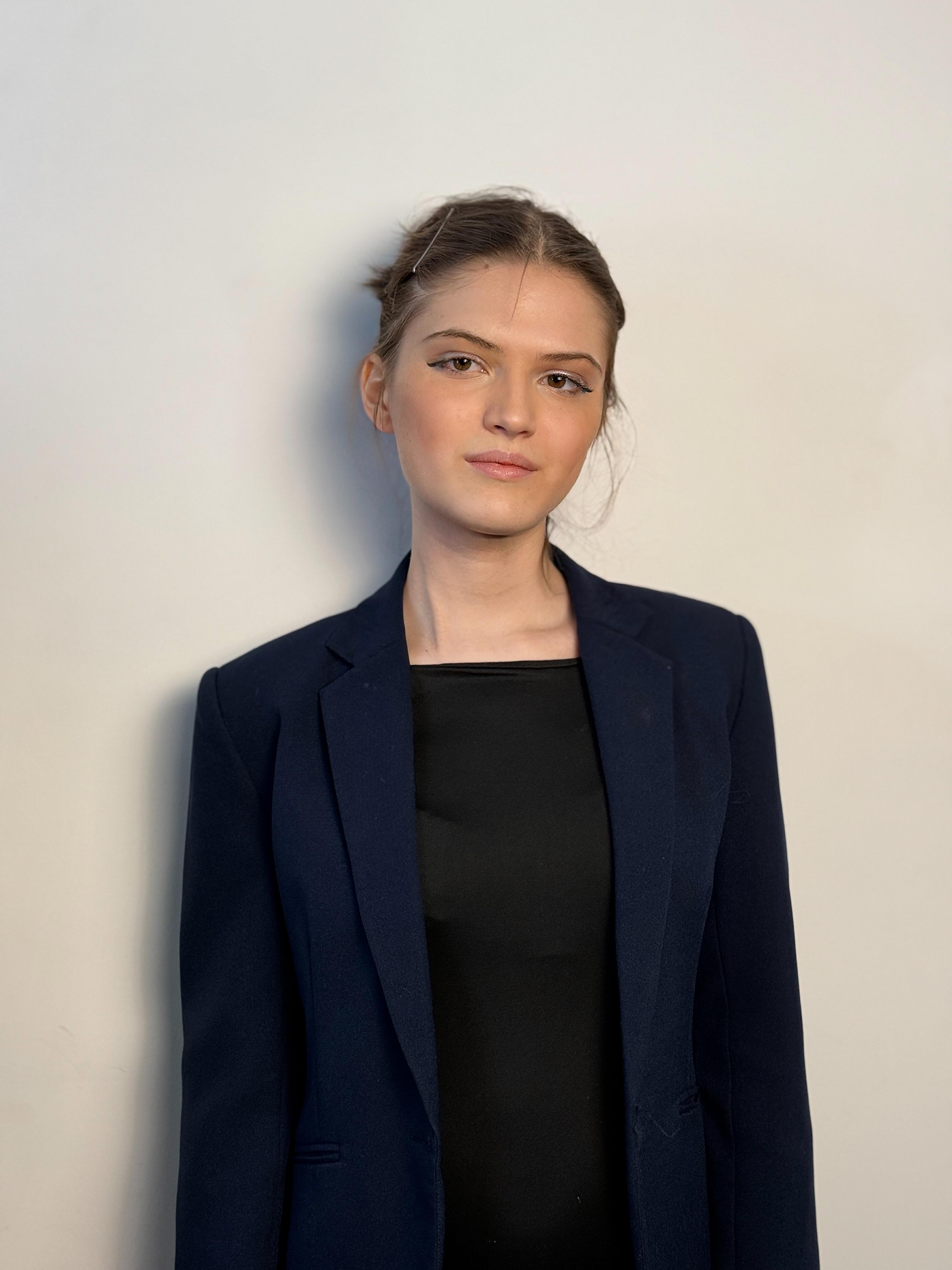 Sehen Sie sich GladysGees Live-Sexshow an