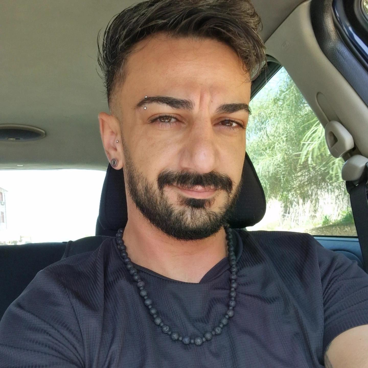 Sehen Sie sich dante9321s Live-Sexshow an