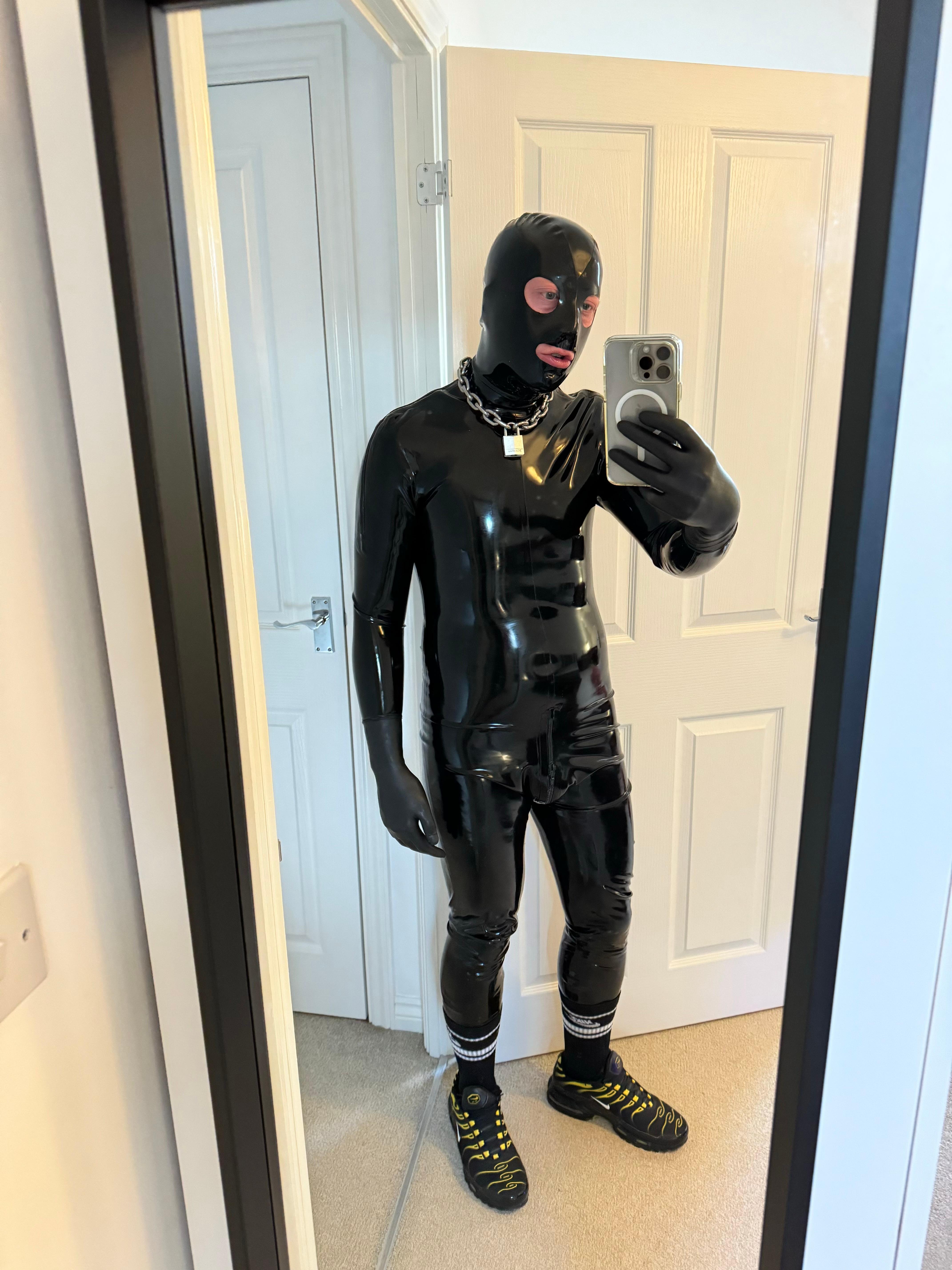 Watch rublad's Live Sex Show