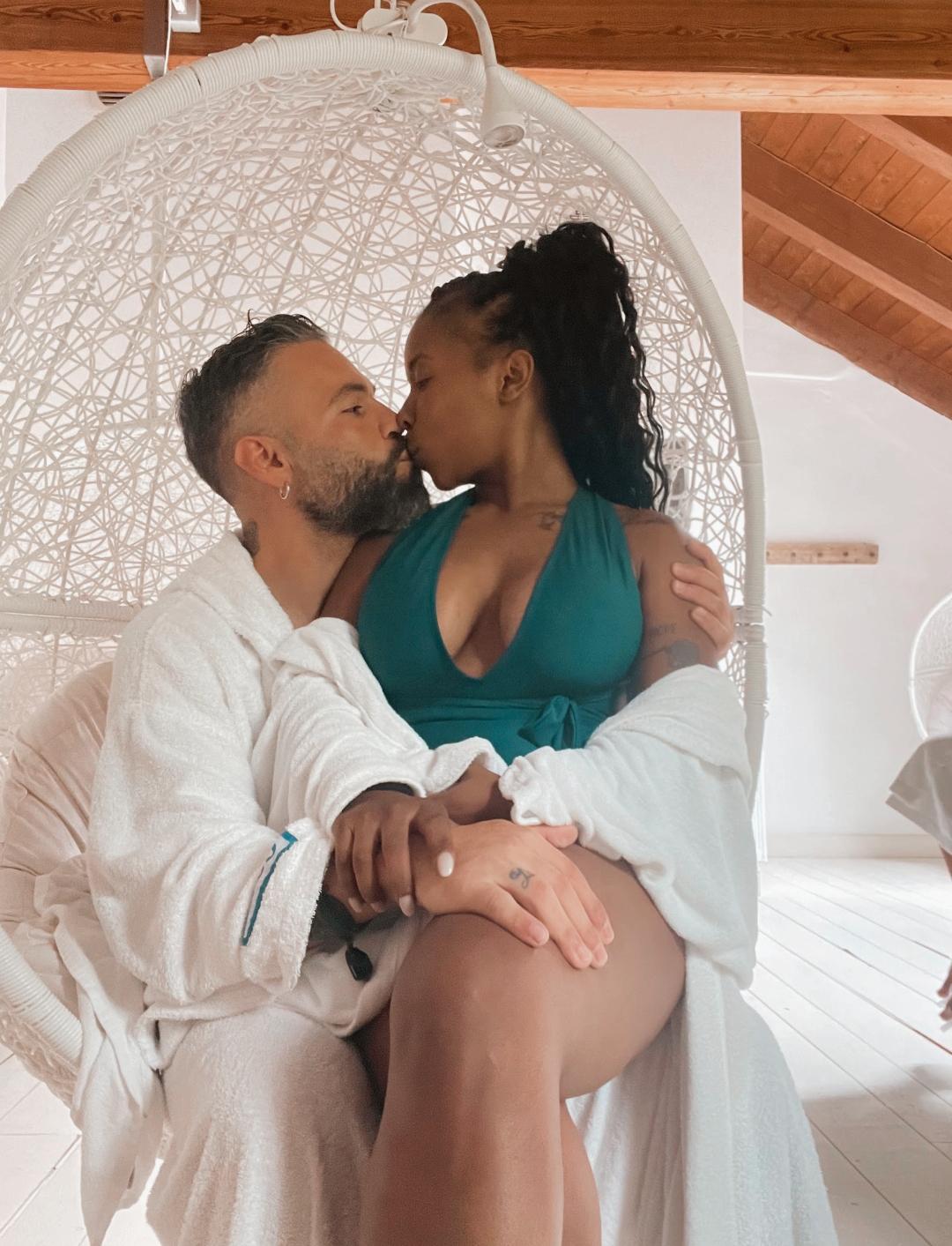 Watch NenaMama32's Live Sex Show