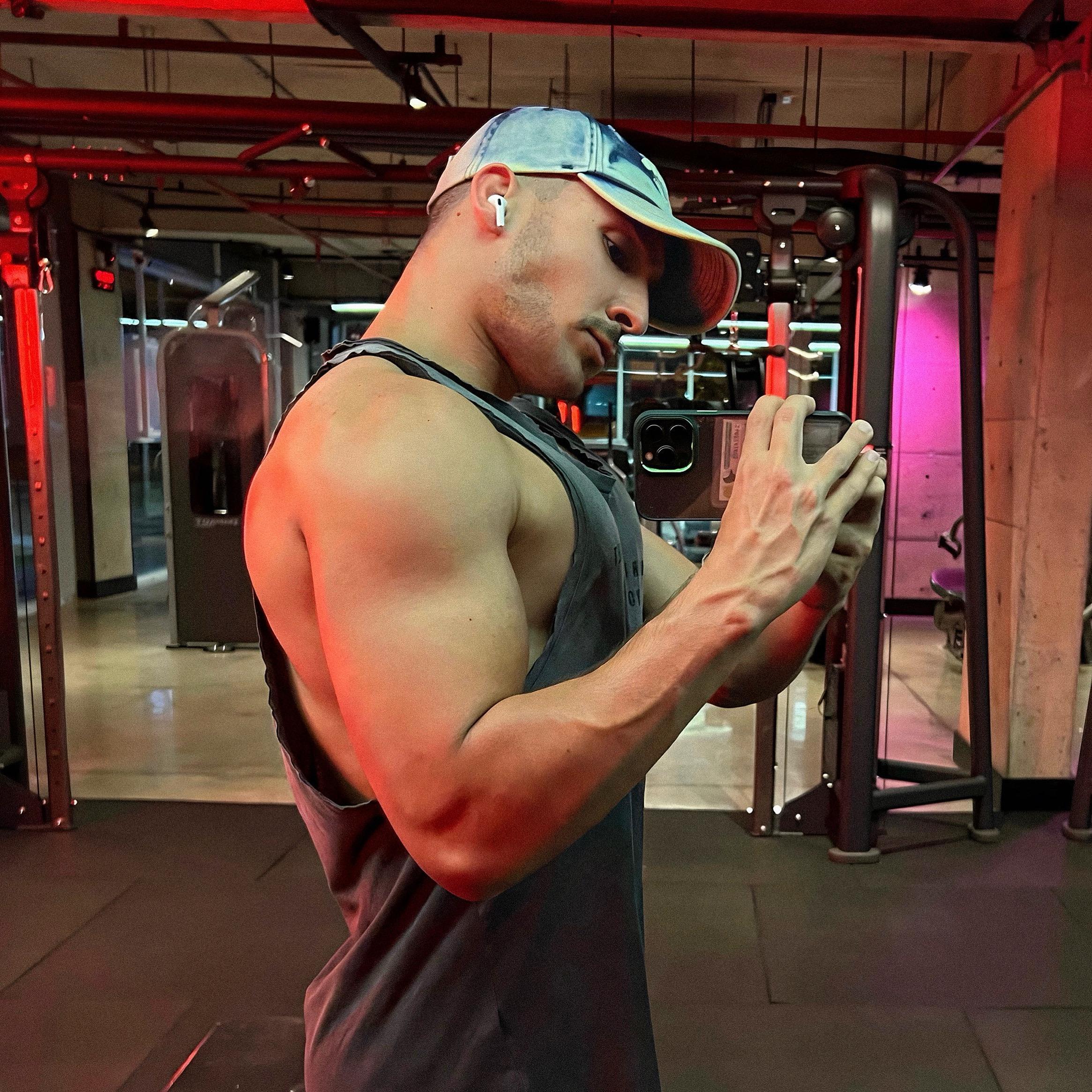 Watch brazilianboy99's Live Sex Show