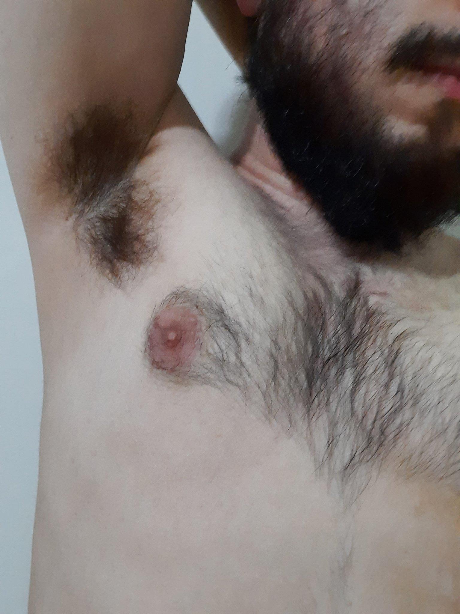 Sehen Sie sich tomayotos Live-Sexshow an
