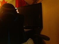 Sehen Sie sich cosmicjoness Live-Sexshow an