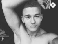 Смотреть секс шоу Marvelboy_