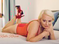Sehen Sie sich RubiRosens Live-Sexshow an