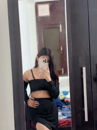 Watch Little_princess01's Live Sex Show