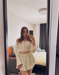 Watch Aurorastarling's Live Sex Show
