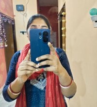 Sehen Sie sich adite20s Live-Sexshow an