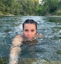 Sehen Sie sich Ms_DelilahMeaves Live-Sexshow an