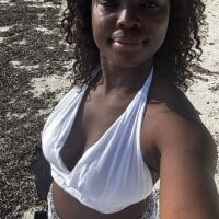 Sehen Sie sich Drippy_Sweetpussys Live-Sexshow an