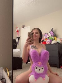 Watch riley_ray_69_'s Live Sex Show