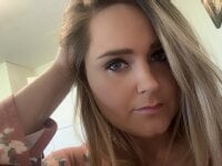 Watch Blondie955's Live Sex Show