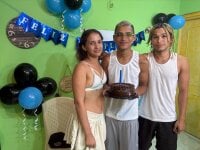Sehen Sie sich military_2025s Live-Sexshow an