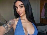 Watch LucyMiax's Live Sex Show
