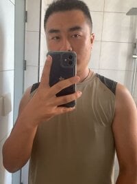 Sehen Sie sich guozuos Live-Sexshow an