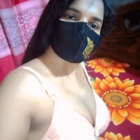 Sehen Sie sich Halima69s Live-Sexshow an