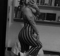 Watch morganredds's Live Sex Show