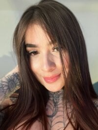 Watch Ally_Snow's Live Sex Show