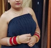 Watch ClassyQueen's Live Sex Show