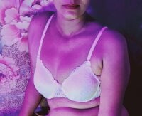 Watch XBHUUME's Live Sex Show