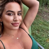Watch CarrieLoveX's Live Sex Show