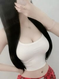 Sehen Sie sich Fin-xinh18s Live-Sexshow an