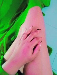 Sehen Sie sich SeductiveMahiras Live-Sexshow an