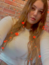 Watch CandyShoopp's Live Sex Show