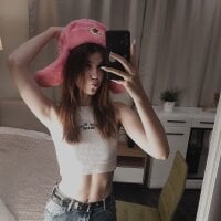 Watch FannyRay's Live Sex Show