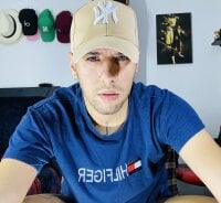Sehen Sie sich oscar22_cms Live-Sexshow an