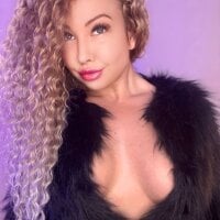 Watch KatBigBum's Live Sex Show