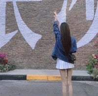 Sehen Sie sich Nova__Leighs Live-Sexshow an