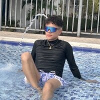 Sehen Sie sich imxjoels Live-Sexshow an