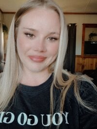 Watch Off_the_Lesh's Live Sex Show