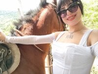 Watch Kitty_Melodi's Live Sex Show