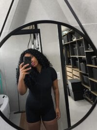 Sehen Sie sich Angel_tammys Live-Sexshow an