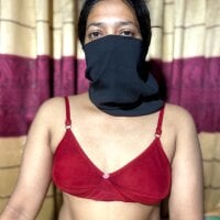 Sehen Sie sich Raseda103s Live-Sexshow an