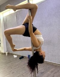 Watch Karolina_1's Live Sex Show