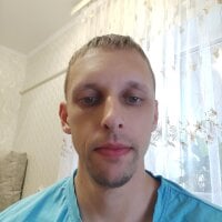 Sehen Sie sich Yrikos1s Live-Sexshow an