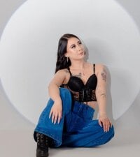 Sehen Sie sich Zoee_ts Live-Sexshow an