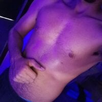 Watch Oliver1323's Live Sex Show