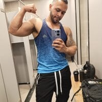 Watch elian_r's Live Sex Show