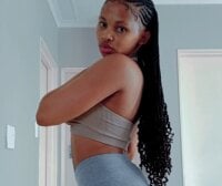 Watch sexxxy_vee's Live Sex Show