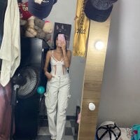 Sehen Sie sich Kalila__Saades Live-Sexshow an